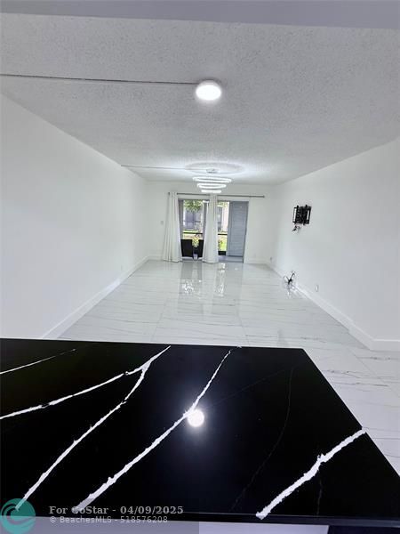 Building Photo - 4154 NW 90th Ave