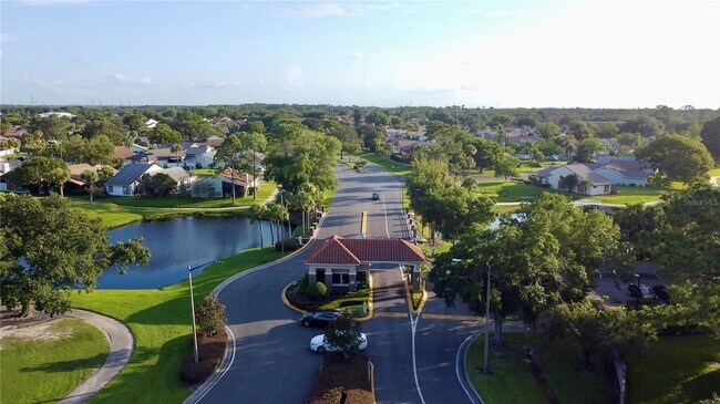 Building Photo - 3233 Candle Ridge Dr