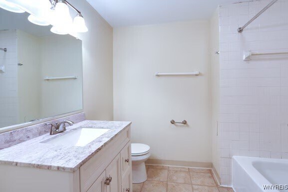 Building Photo - 1525 Amherst Manor Dr