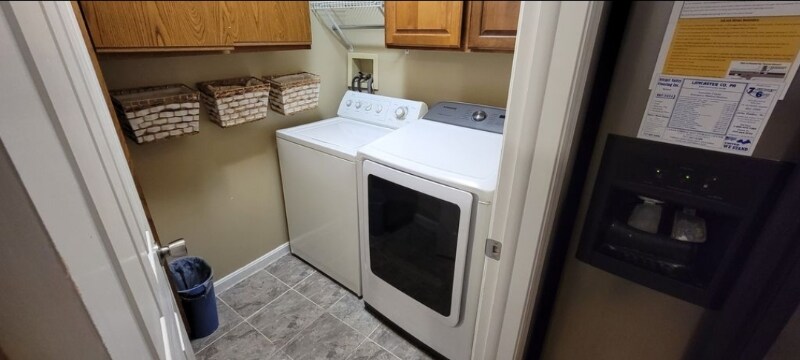 Building Photo - 210 Old Hershey Rd