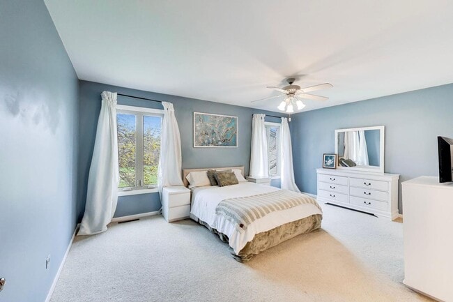 Building Photo - 639 Big Timber Dr