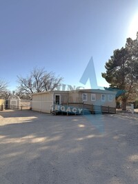 Building Photo - REDUCED! Updated, large lot, refrigerated ...