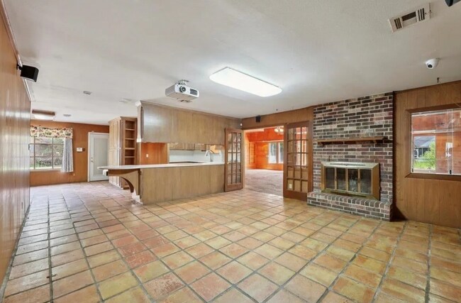 Building Photo - 5710 Glasgow Ln