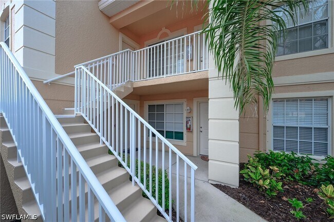 Building Photo - 26700 Rosewood Pointe Dr