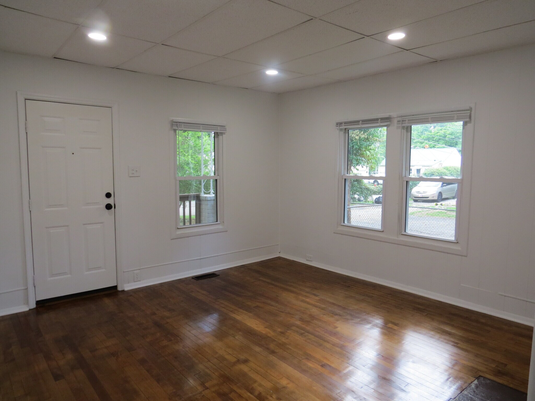 Building Photo - 2623 Tecoma Dr