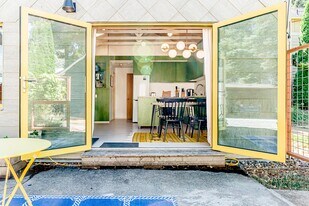 Building Photo - 8020 N Hurst Ave