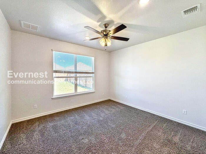 Building Photo - 8518 Trungle Rd