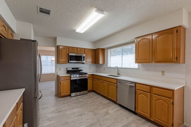 Building Photo - 2605 Buckeye Trail