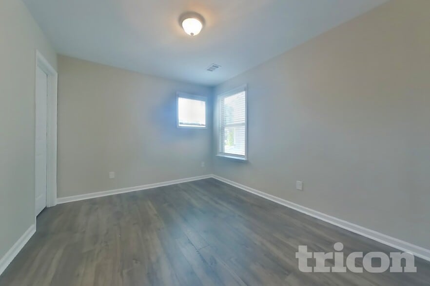 Building Photo - 148 Chapelcrest Ln