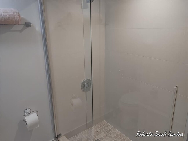 Building Photo - 524 Osprey Dr