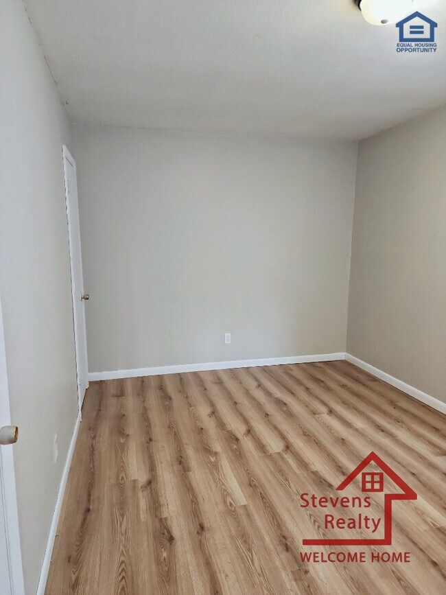 Building Photo - 2006 Flagler Rd