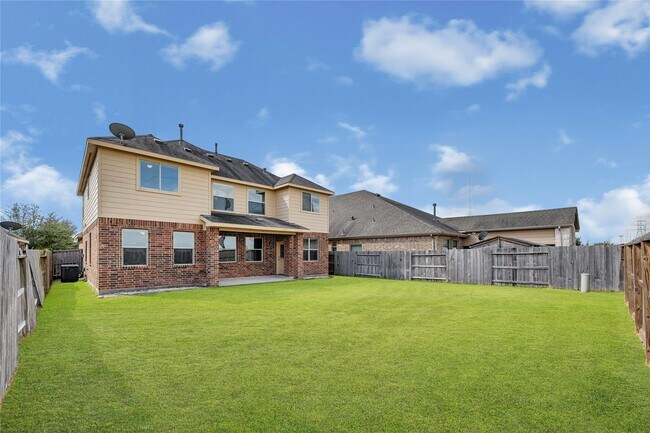 Building Photo - 20254 Fossil Valley Ln