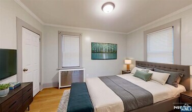 Building Photo - 378 Boyden Ave
