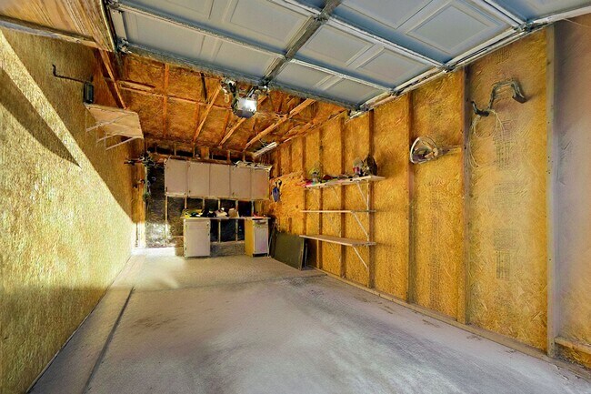 Building Photo - 7885 W Flamingo Rd