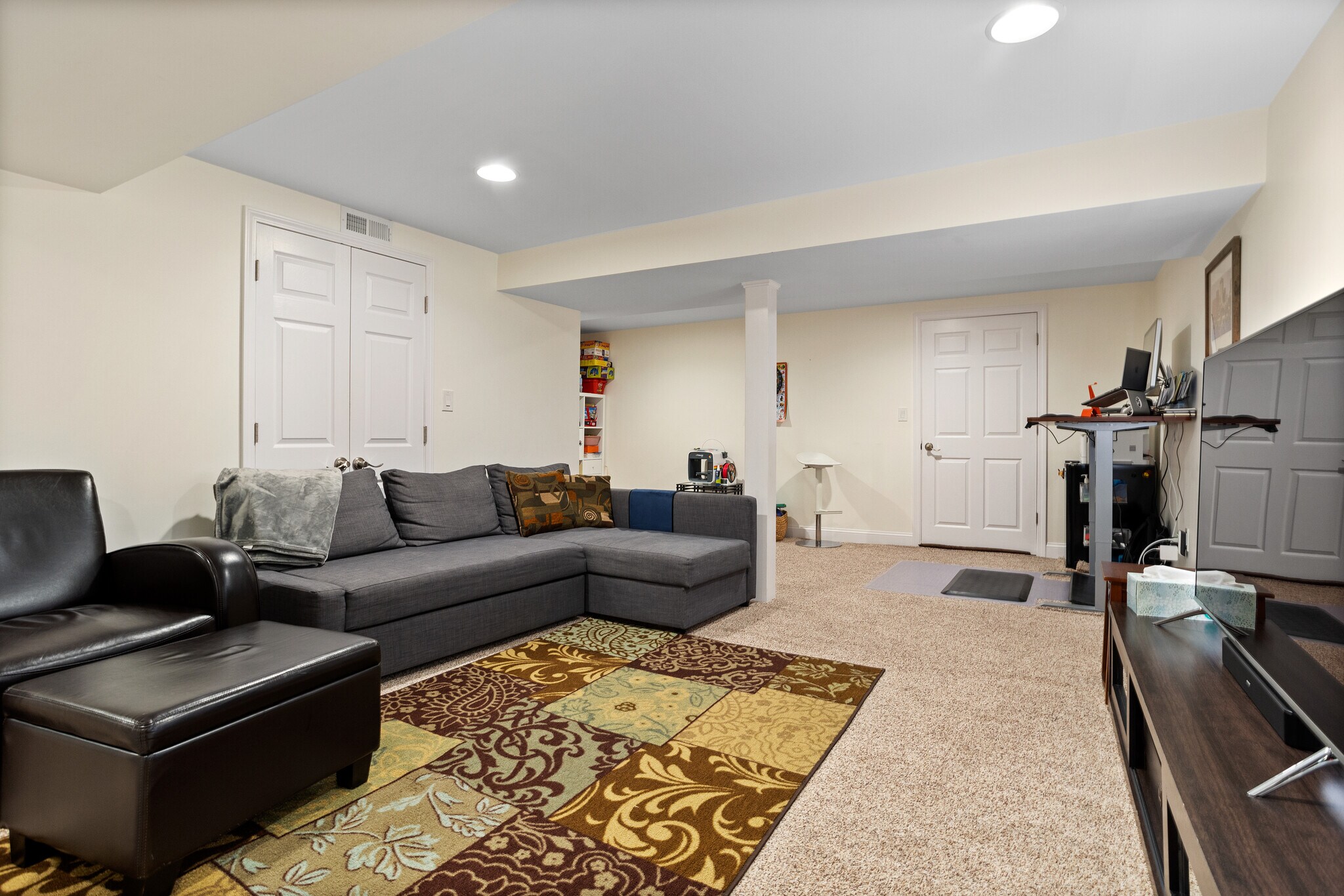 Building Photo - 35 Casey Cir