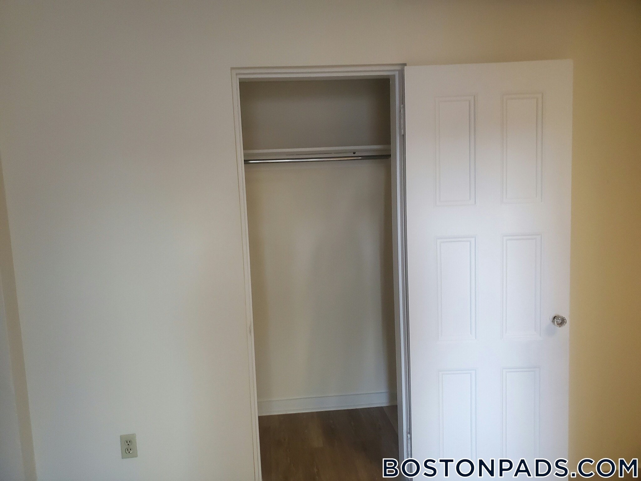 Building Photo - 62 Boylston St