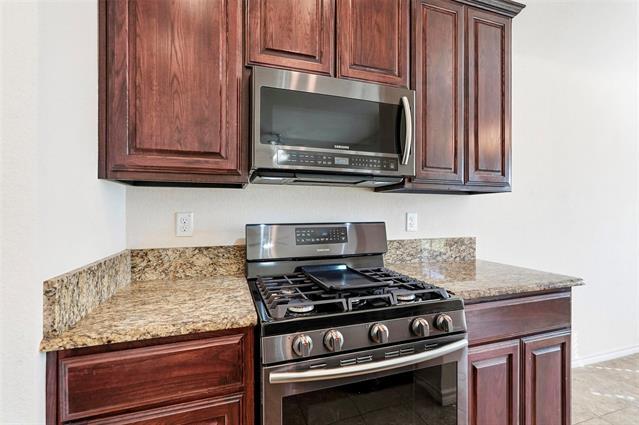 Building Photo - 416 Windridge Dr