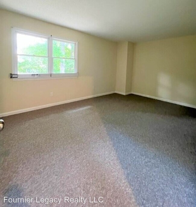 Building Photo - 3 br, 2.5 bath House - 4239 Baylor Street
