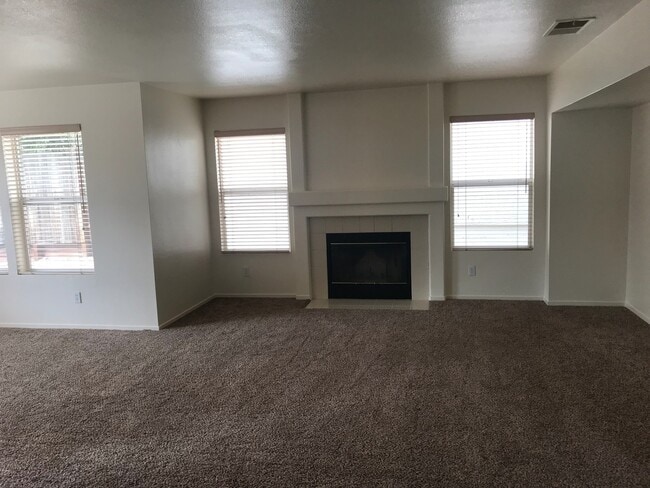 Building Photo - East Roseville - Aviana Gated Community - ...