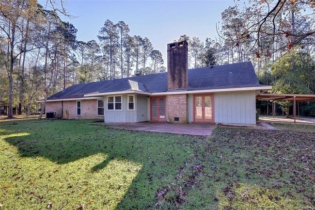 Building Photo - 117 D'Evereux Dr