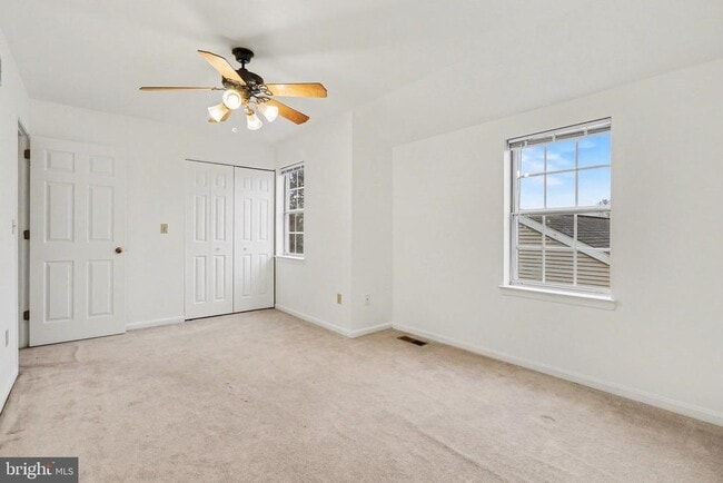 Building Photo - 503 Barrington Ct