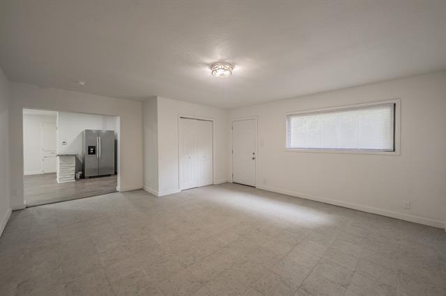 Building Photo - 2021 Glen Haven Dr