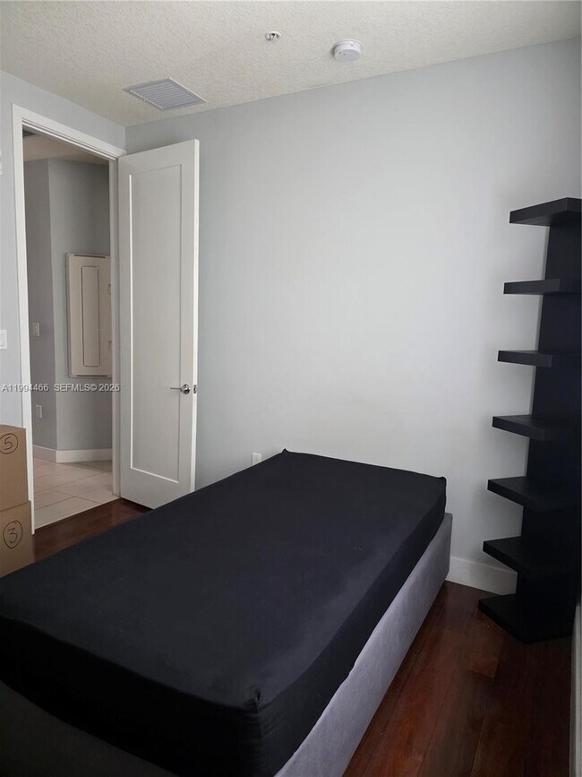 Building Photo - 10222 NW 64th Way