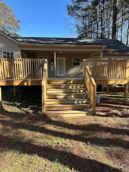 Building Photo - 15315 Birch Dr