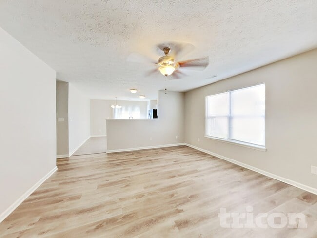 Building Photo - 5835 Mosaic Pl