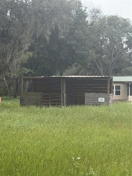 Building Photo - 6828 FL-33