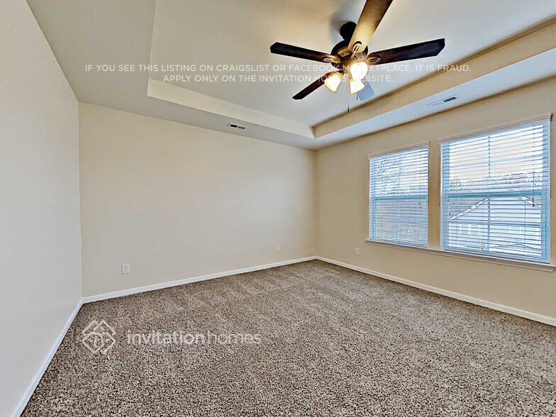 Building Photo - 10907 Tower Oak Dr