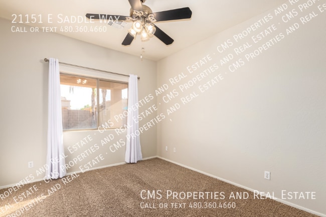 Building Photo - 21151 E Saddle Way