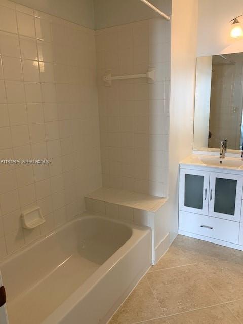 Building Photo - 1209 Main St