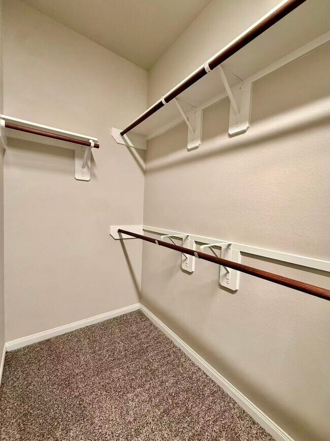 Building Photo - 24323 Marcello Lakes Dr