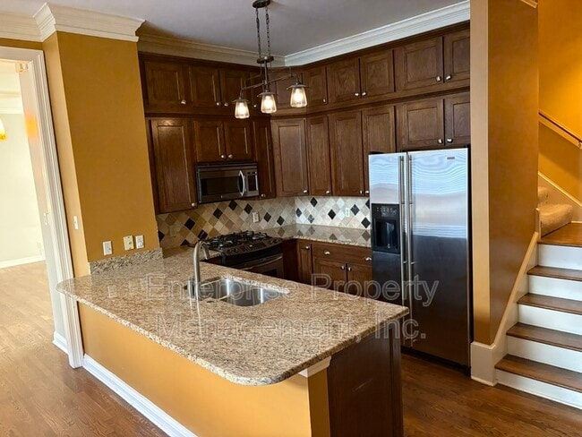 Building Photo - 958 Harbor View Dr