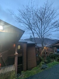 Building Photo - 2 bed/1 bath Crowhill condo on Douglas- Unfurnished