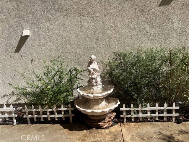 Building Photo - 12 Del Mar