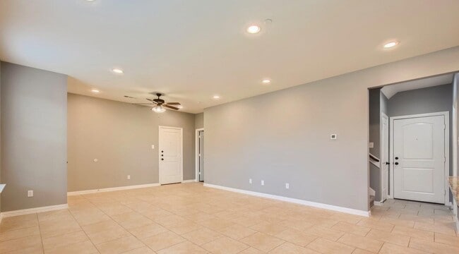 Building Photo - Modern 4-Bedroom Sanctuary in a Sought-After Location