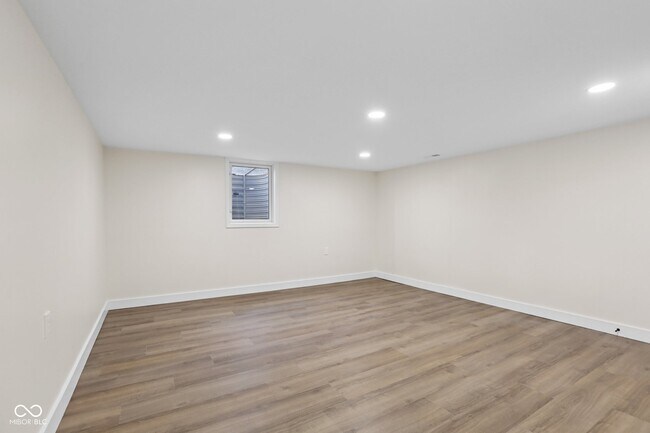 Building Photo - 6838 Johnson Rd