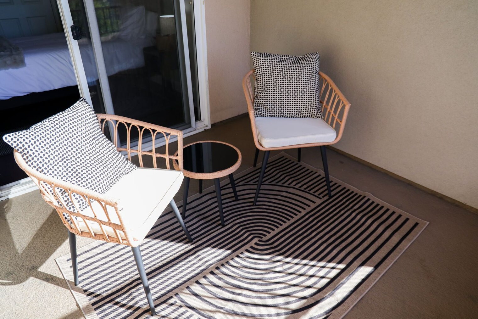 Building Photo - 2419 Fifth Avenue-SI FL1-ID1335164P