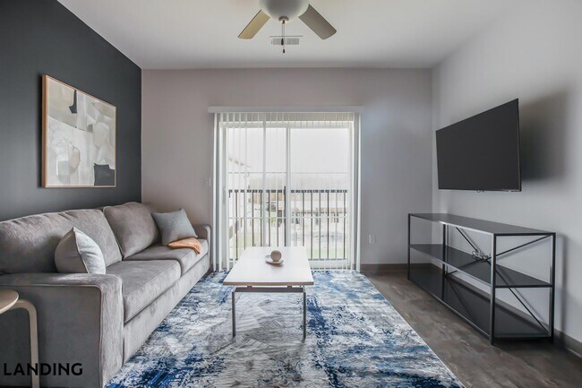 Building Photo - 2621 S Jefferson Ave