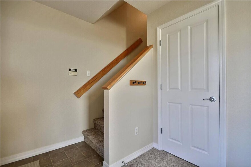 Building Photo - 23 Sage Creek Rd