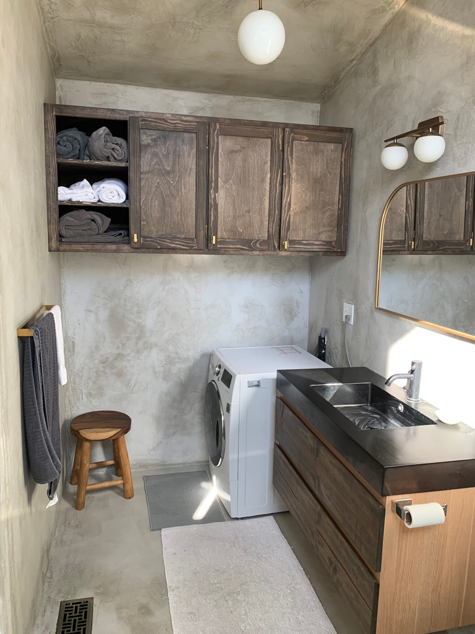 Building Photo - 6215 Monterey Rd