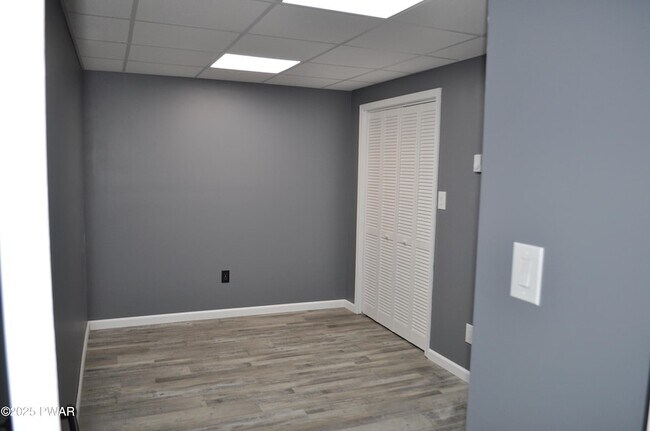 Building Photo - 25 Lizzy Ln