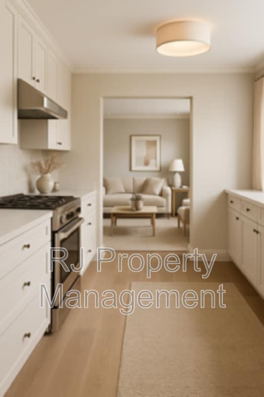 Building Photo - 3810 Montclair Dr