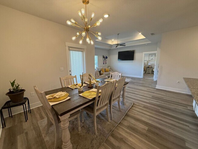 Building Photo - Pensacola - Kaheeley Ridge - 4 bedroom, 3 bathroom