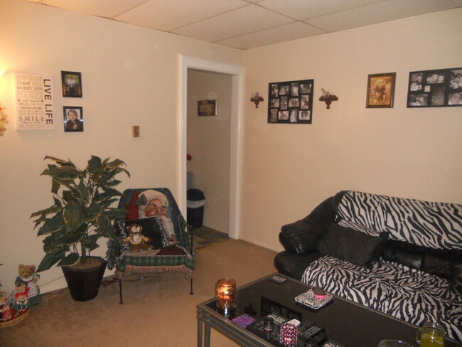 Building Photo - 505 N Water St