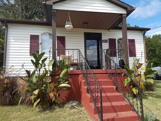 Primary Photo - 405 Toney Rd