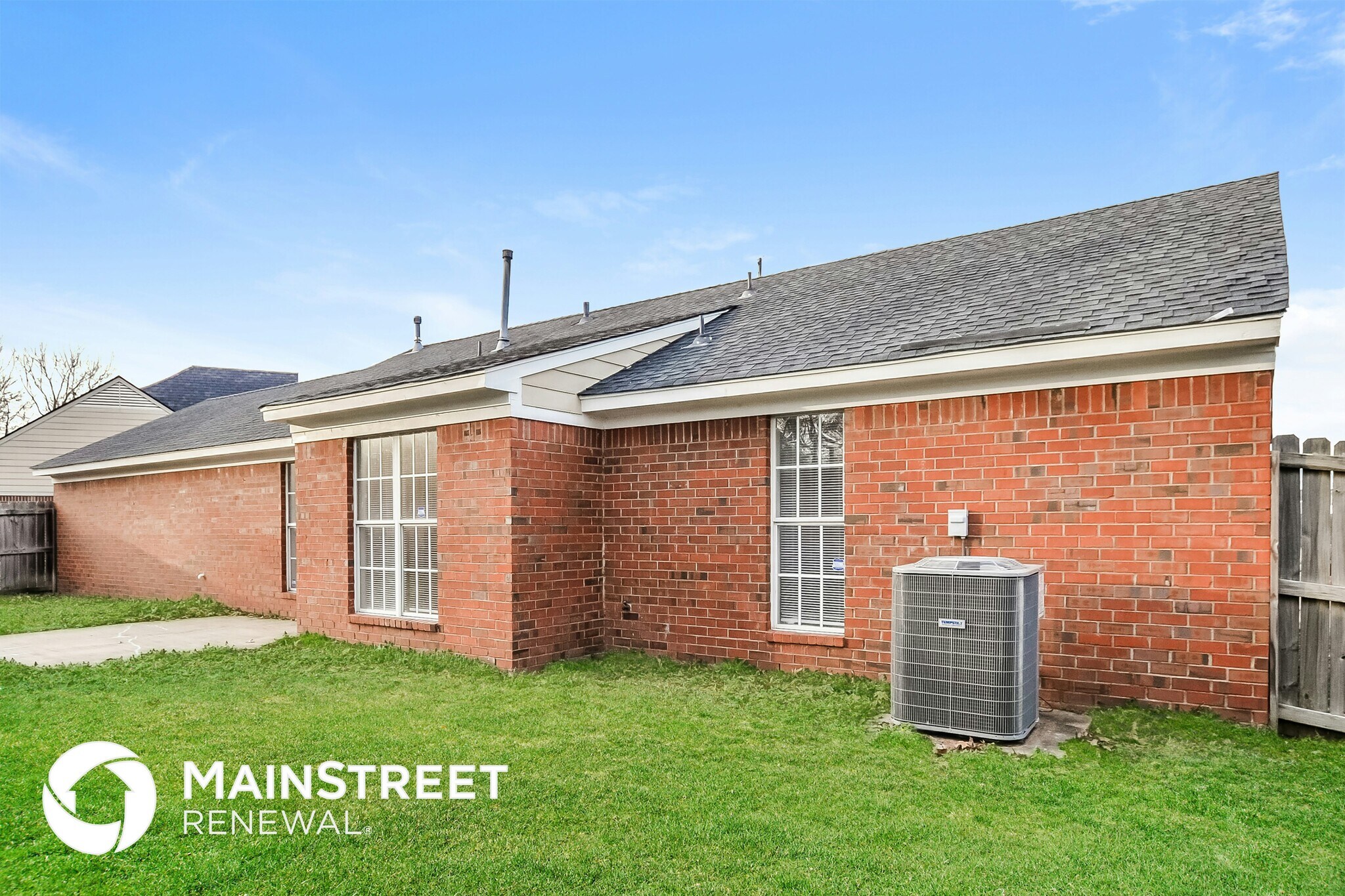 Building Photo - 4495 Andover Ln