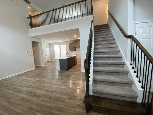 Building Photo - 3201 E College Park Dr